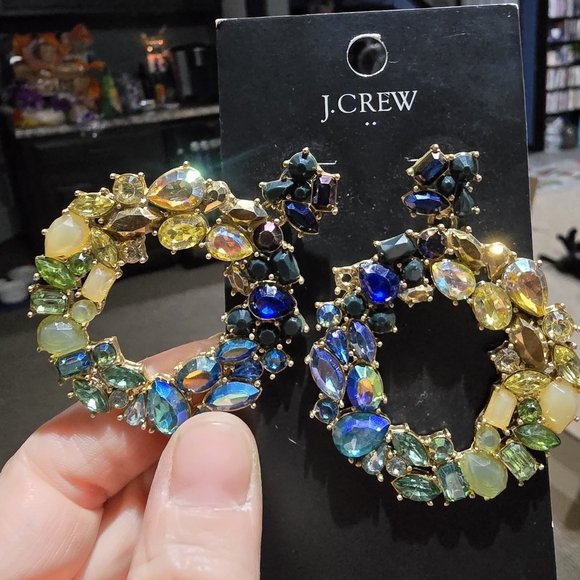 J. Crew Jewelry - NWT J CREW WREATH CIRCLE RHINESTONE GEMSTONE DARK SEA GREEN EARRINGS